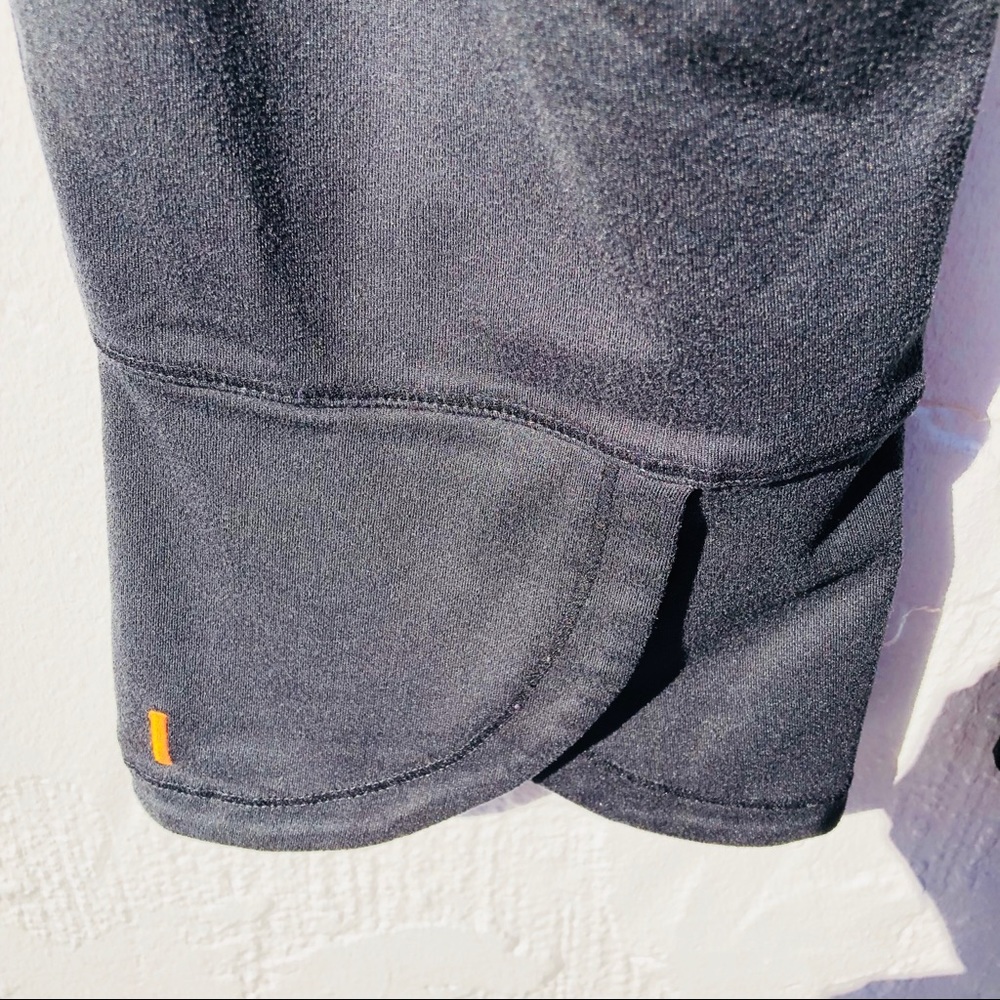 Lucy Fitness Crop Capri Pants 👖 - Picture 3 of 3